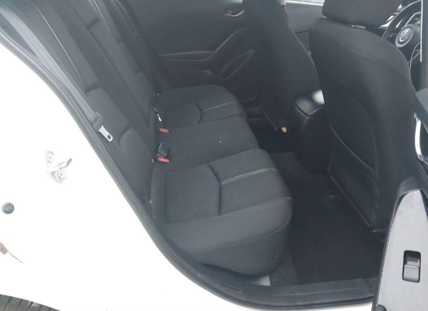 Photo 8 of 2018 Mazda Mazda3 SPORT (VIN 3MZBN1U72JM217651)