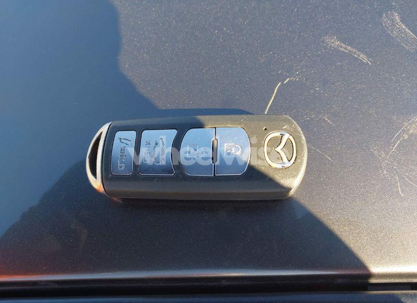 Photo 11 of 2018 Mazda Mazda3 SPORT (VIN 3MZBN1U72JM222350)