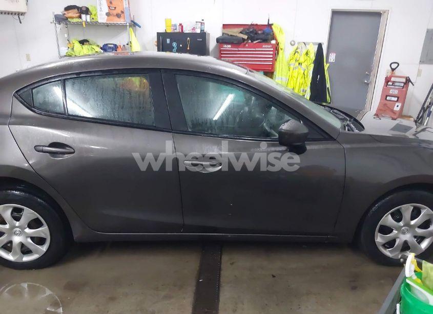 Photo 14 of 2017 Mazda Mazda3 SPORT (VIN 3MZBN1U73HM156210)