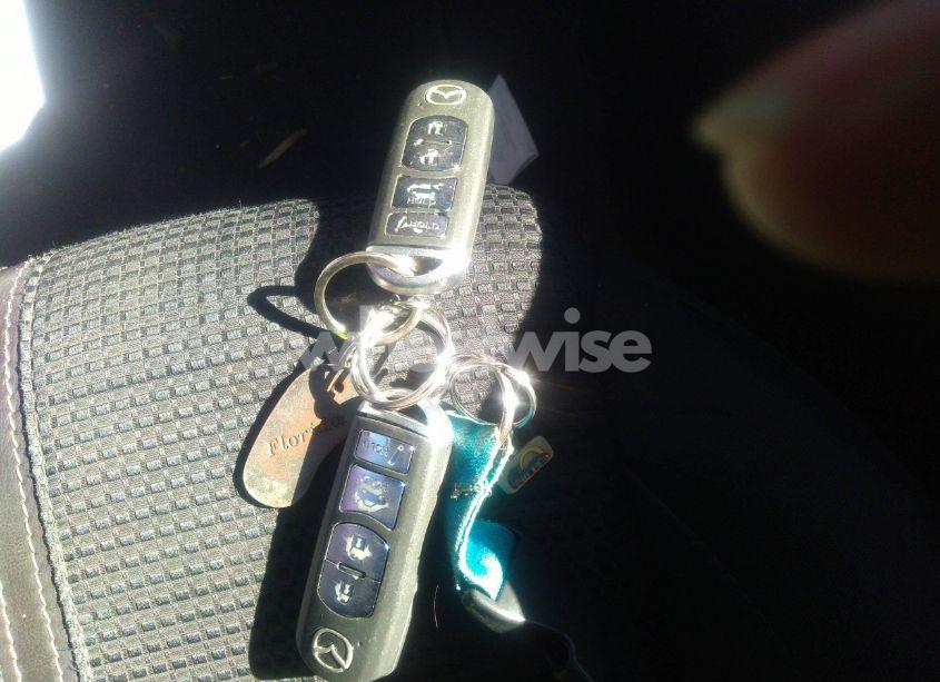 Photo 11 of 2018 Mazda Mazda3 SPORT (VIN 3MZBN1U74JM259481)