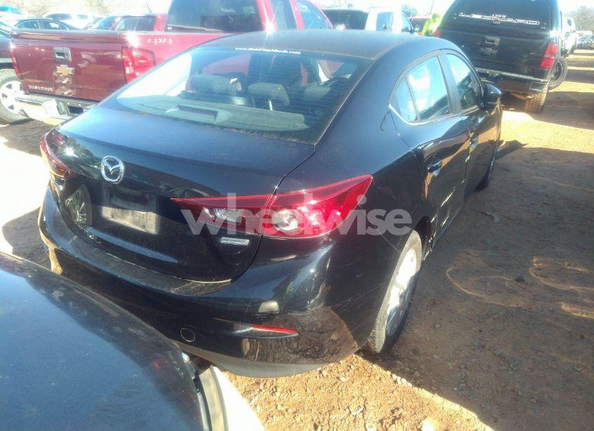 Photo 4 of 2018 Mazda Mazda3 SPORT (VIN 3MZBN1U74JM259481)