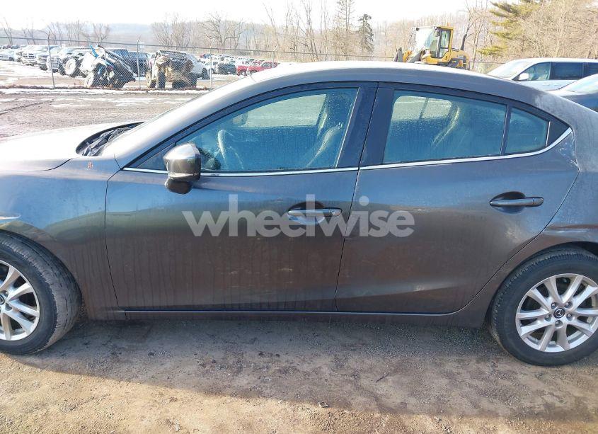 Photo 15 of 2017 Mazda Mazda3 SPORT (VIN 3MZBN1U75HM153972)