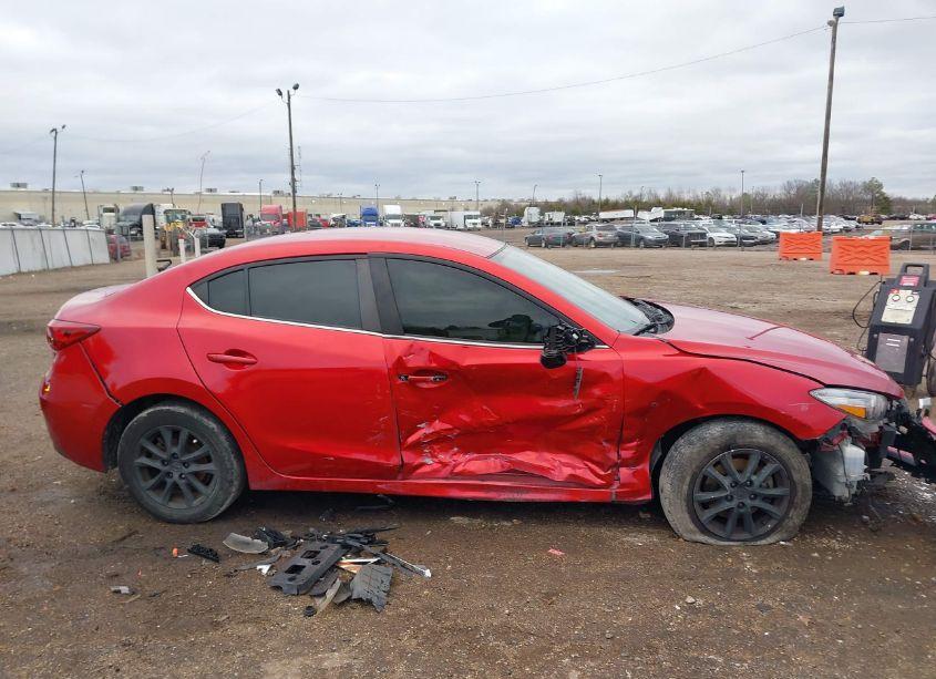 Photo 13 of 2018 Mazda Mazda3 SPORT (VIN 3MZBN1U75JM244603)