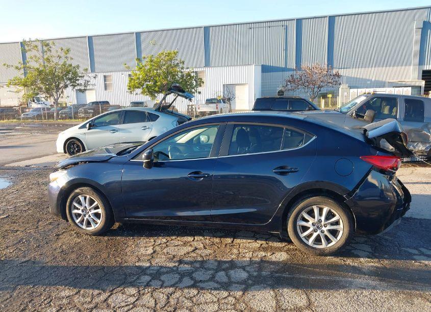 Photo 14 of 2017 Mazda Mazda3 SPORT (VIN 3MZBN1U76HM104635)
