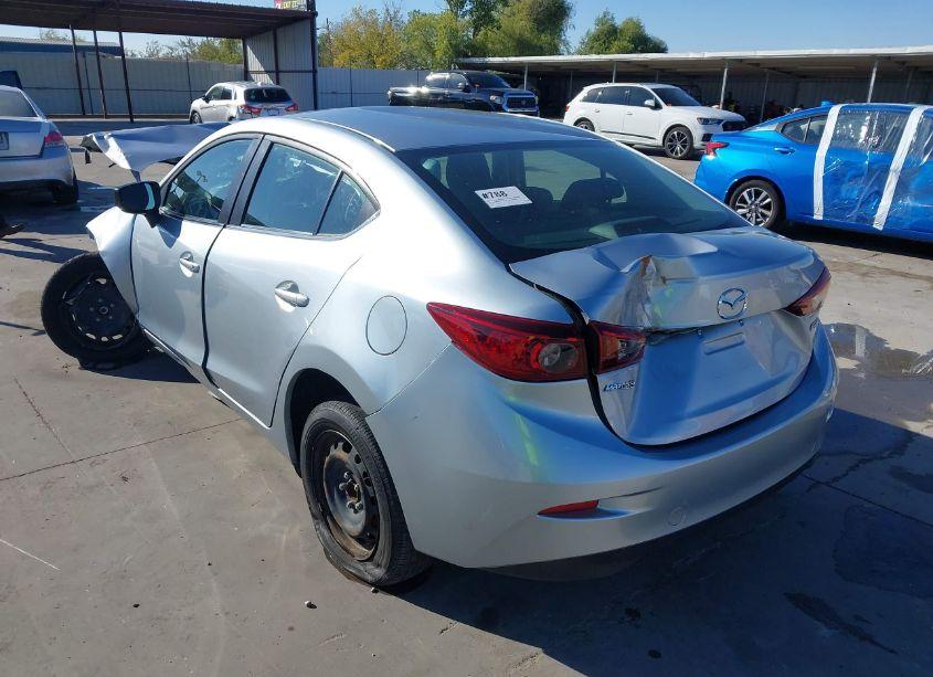 Photo 3 of 2018 Mazda Mazda3 SPORT (VIN 3MZBN1U76JM167899)