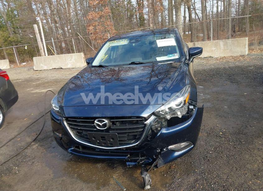 Photo 12 of 2018 Mazda Mazda3 SPORT (VIN 3MZBN1U76JM211657)