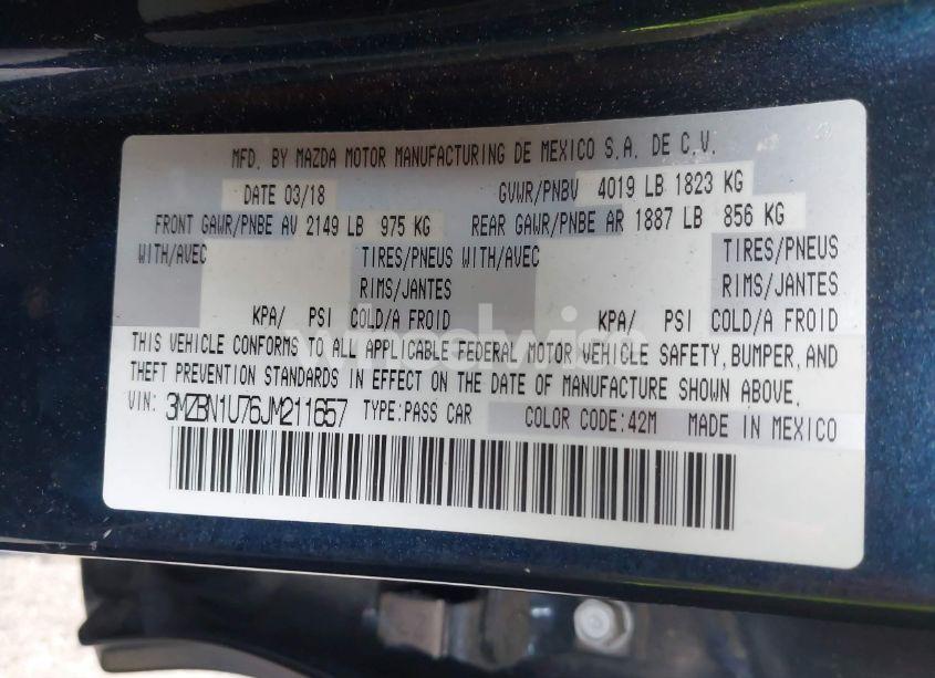 Photo 9 of 2018 Mazda Mazda3 SPORT (VIN 3MZBN1U76JM211657)