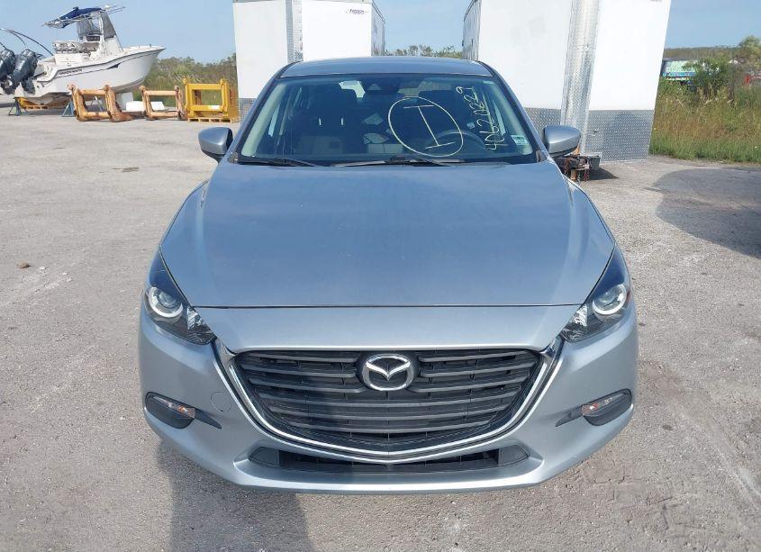 Photo 12 of 2018 Mazda Mazda3 SPORT (VIN 3MZBN1U76JM272636)