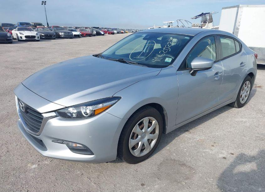 Photo 2 of 2018 Mazda Mazda3 SPORT (VIN 3MZBN1U76JM272636)