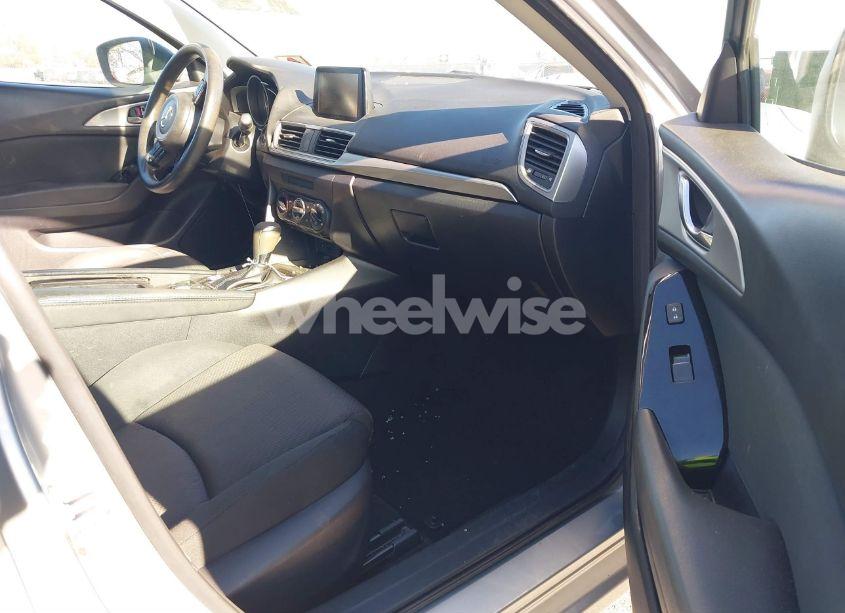 Photo 5 of 2017 Mazda Mazda3 SPORT (VIN 3MZBN1U77HM121993)