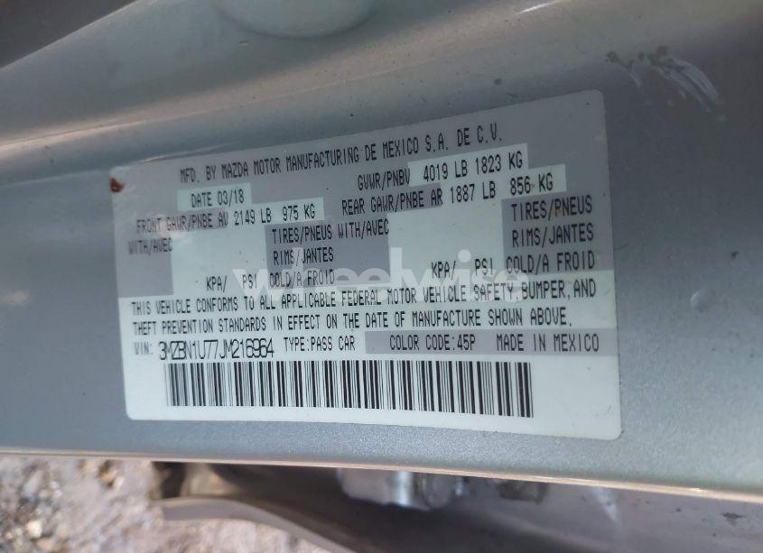 Photo 9 of 2018 Mazda Mazda3 SPORT (VIN 3MZBN1U77JM216964)