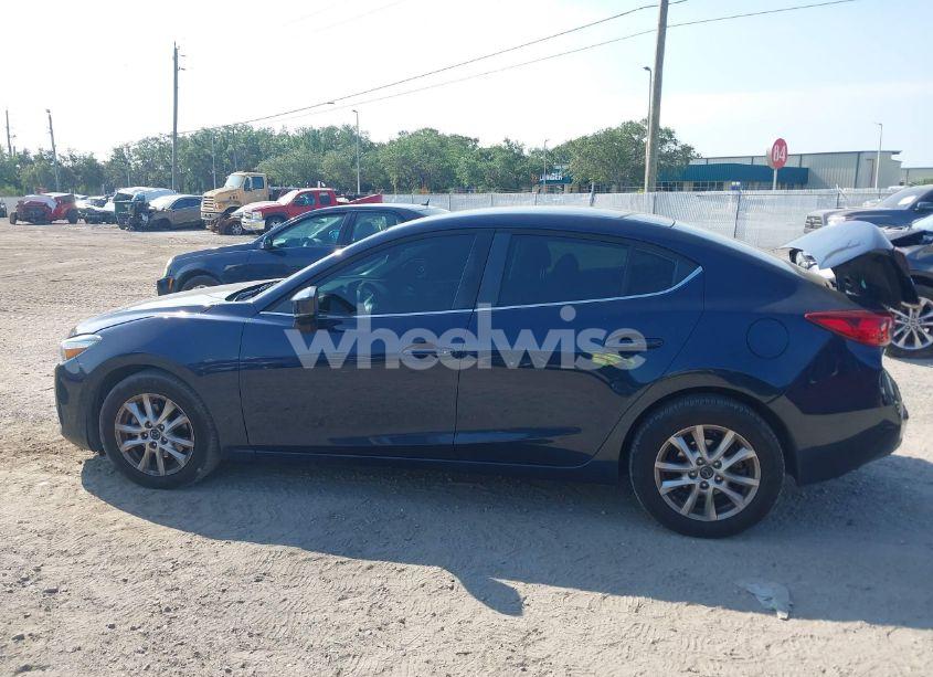 Photo 14 of 2017 Mazda Mazda3 SPORT (VIN 3MZBN1U78HM101140)