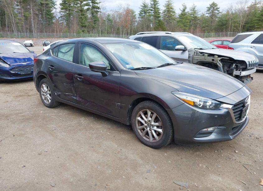 2018 Mazda Mazda3 SPORT (VIN 3MZBN1U78JM169685) main photo