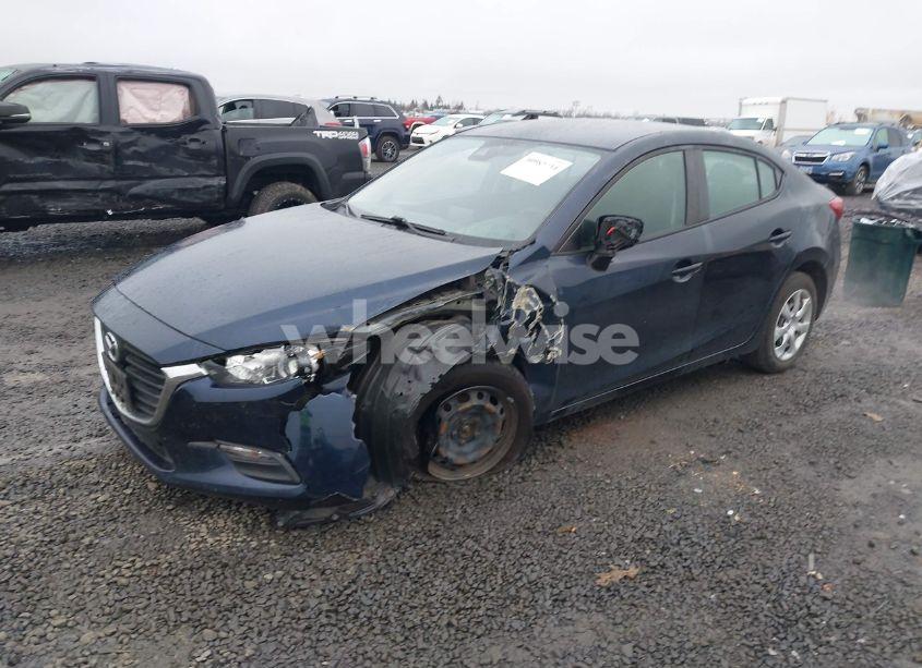 Photo 2 of 2018 Mazda Mazda3 SPORT (VIN 3MZBN1U78JM203964)