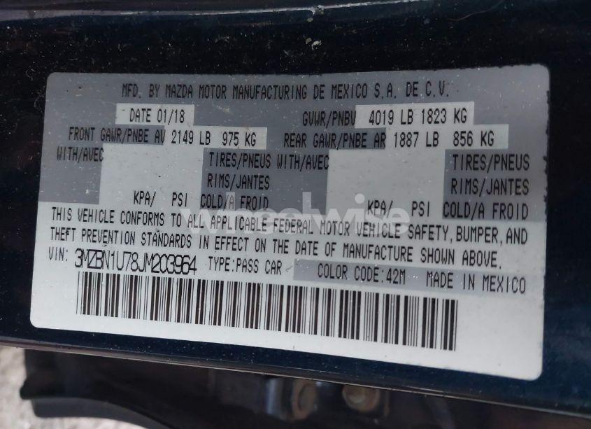 Photo 9 of 2018 Mazda Mazda3 SPORT (VIN 3MZBN1U78JM203964)