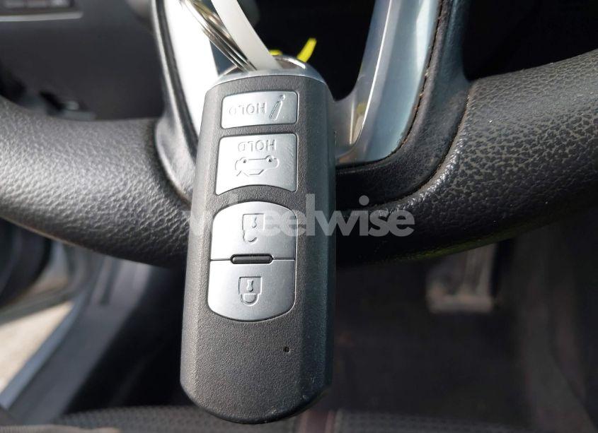 Photo 11 of 2018 Mazda Mazda3 SPORT (VIN 3MZBN1U78JM233661)