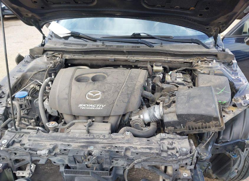 Photo 10 of 2017 Mazda Mazda3 SPORT (VIN 3MZBN1U79HM112759)