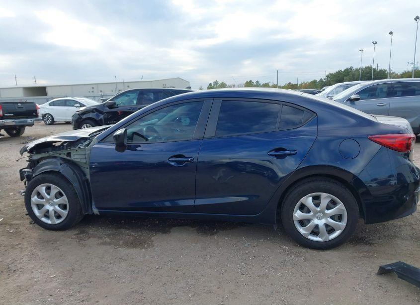 Photo 15 of 2017 Mazda Mazda3 SPORT (VIN 3MZBN1U79HM112759)