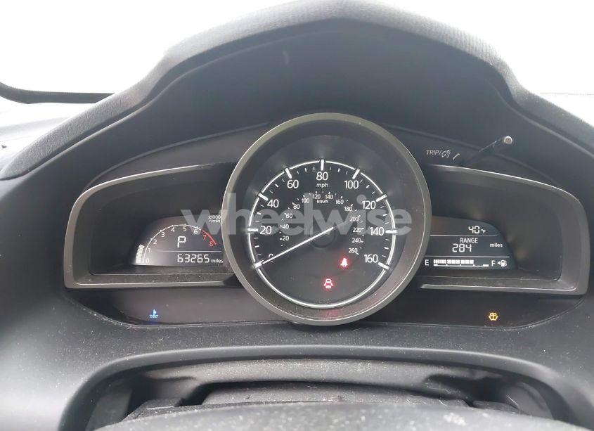 Photo 7 of 2018 Mazda Mazda3 SPORT (VIN 3MZBN1U79JM195535)