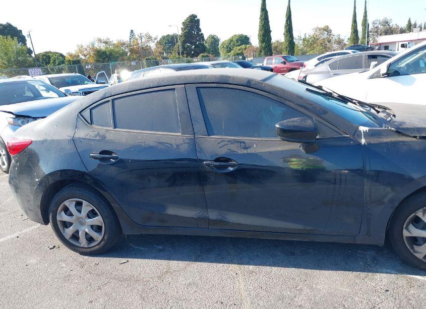 Photo 13 of 2017 Mazda Mazda3 SPORT (VIN 3MZBN1U7XHM119560)