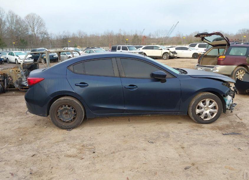 Photo 14 of 2017 Mazda Mazda3 SPORT (VIN 3MZBN1U7XHM156771)