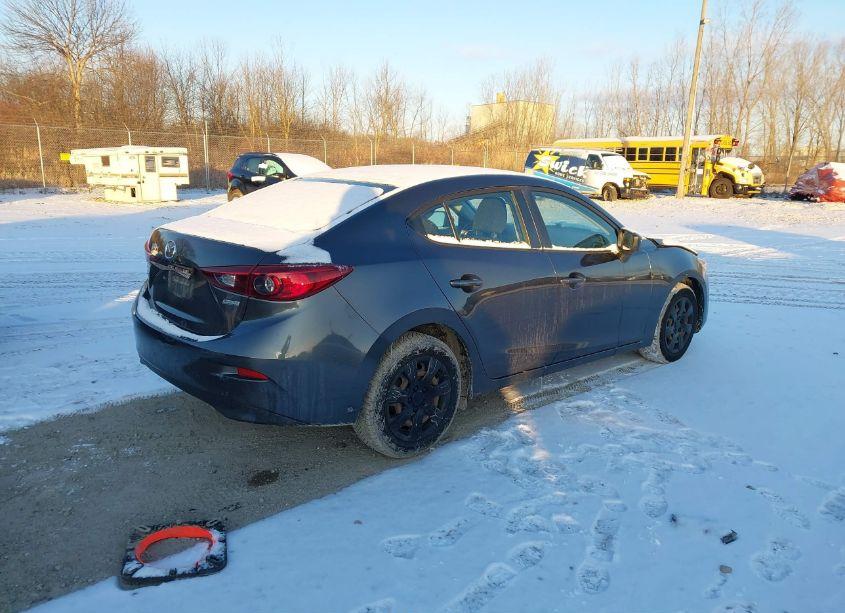 Photo 4 of 2018 Mazda Mazda3 SPORT (VIN 3MZBN1U7XJM159837)