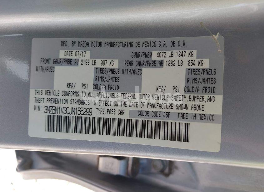 Photo 9 of 2018 Mazda Mazda3 TOURING (VIN 3MZBN1V30JM165299)