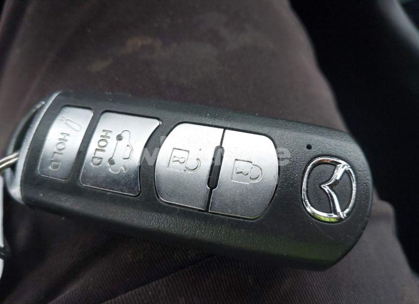 Photo 11 of 2018 Mazda Mazda3 TOURING (VIN 3MZBN1V31JM212971)