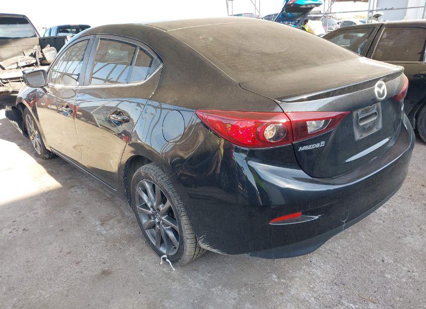 Photo 3 of 2018 Mazda Mazda3 TOURING (VIN 3MZBN1V31JM240852)