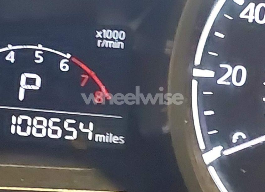 Photo 16 of 2018 Mazda Mazda3 TOURING (VIN 3MZBN1V31JM242696)