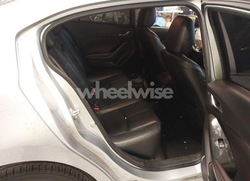 Photo 8 of 2018 Mazda Mazda3 TOURING (VIN 3MZBN1V31JM242696)