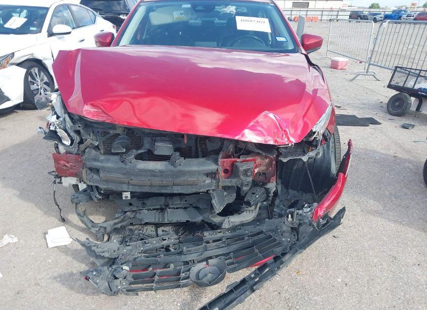 Photo 12 of 2018 Mazda Mazda3 TOURING (VIN 3MZBN1V32JM255926)