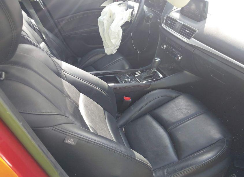 Photo 5 of 2018 Mazda Mazda3 TOURING (VIN 3MZBN1V32JM255926)