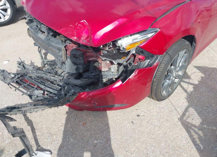 Photo 6 of 2018 Mazda Mazda3 TOURING (VIN 3MZBN1V32JM255926)