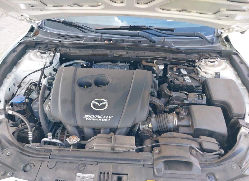 Photo 10 of 2018 Mazda Mazda3 TOURING (VIN 3MZBN1V33JM229738)