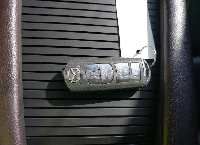 Photo 11 of 2018 Mazda Mazda3 TOURING (VIN 3MZBN1V34JM206727)