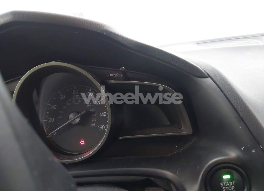 Photo 7 of 2018 Mazda Mazda3 TOURING (VIN 3MZBN1V35JM174970)