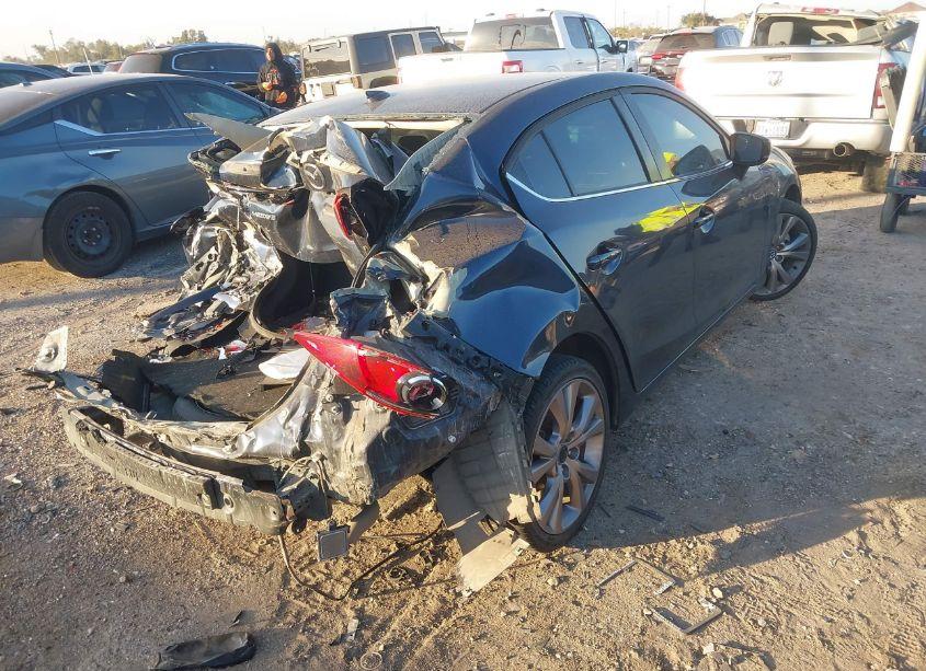 Photo 4 of 2018 Mazda Mazda3 TOURING (VIN 3MZBN1V35JM253538)