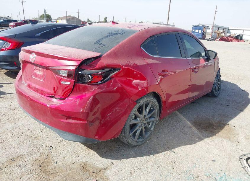 Photo 4 of 2018 Mazda Mazda3 TOURING (VIN 3MZBN1V35JM261543)