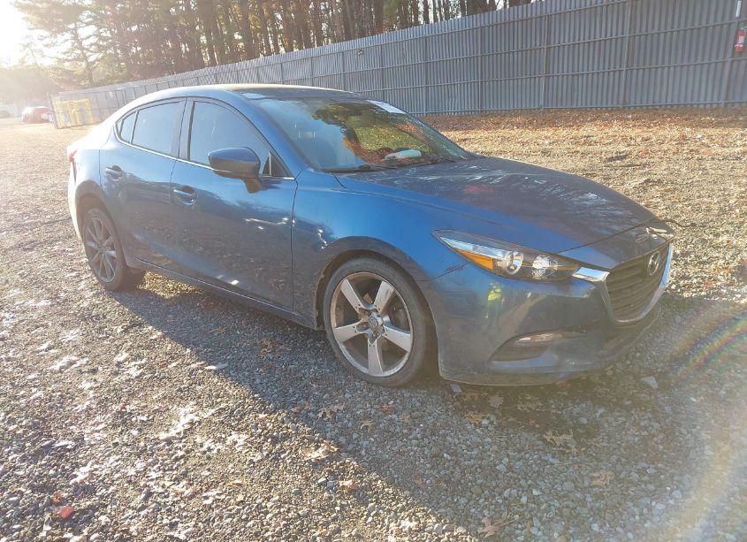 2018 Mazda Mazda3 TOURING (VIN 3MZBN1V35JM263048) main photo