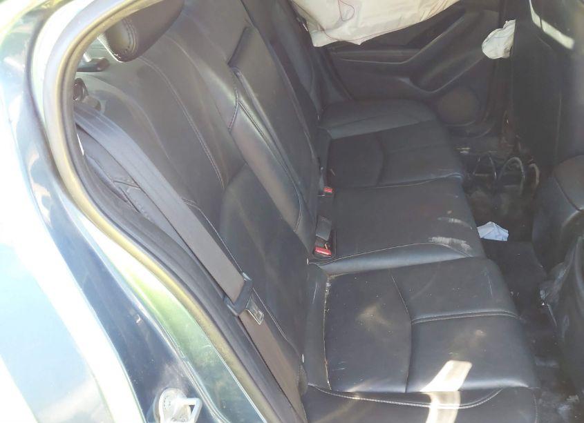 Photo 8 of 2018 Mazda Mazda3 TOURING (VIN 3MZBN1V35JM263048)