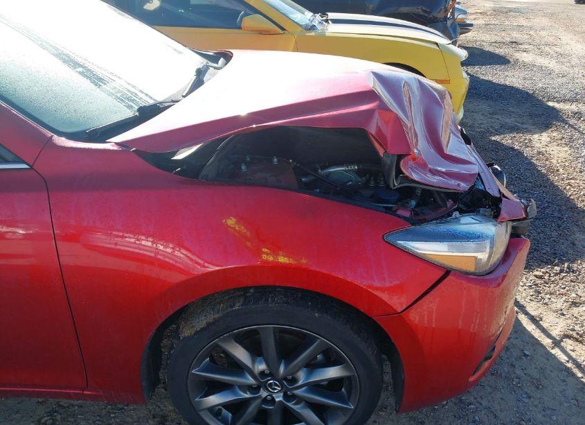 Photo 17 of 2018 Mazda Mazda3 TOURING (VIN 3MZBN1V37JM169219)