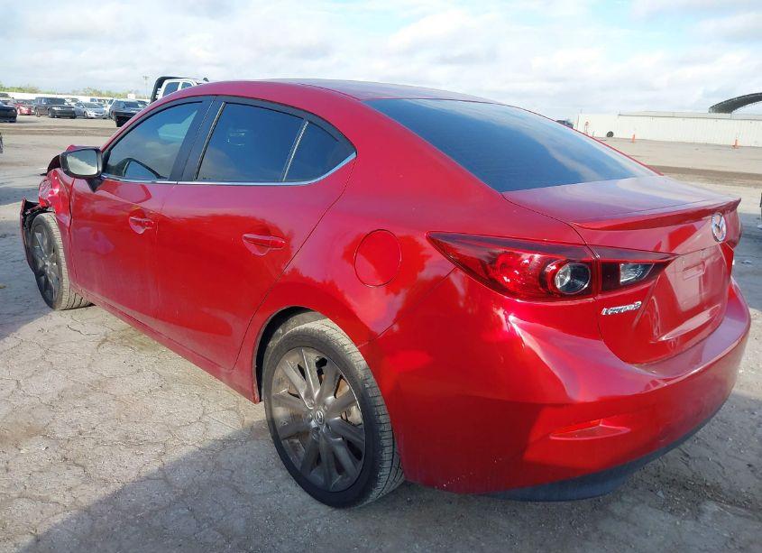 Photo 3 of 2018 Mazda Mazda3 TOURING (VIN 3MZBN1V37JM204034)