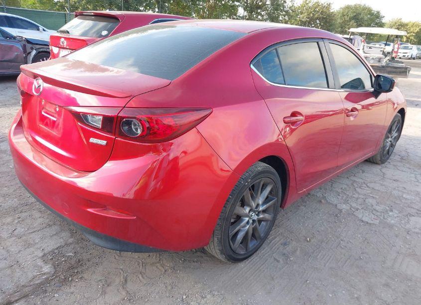 Photo 4 of 2018 Mazda Mazda3 TOURING (VIN 3MZBN1V37JM204034)