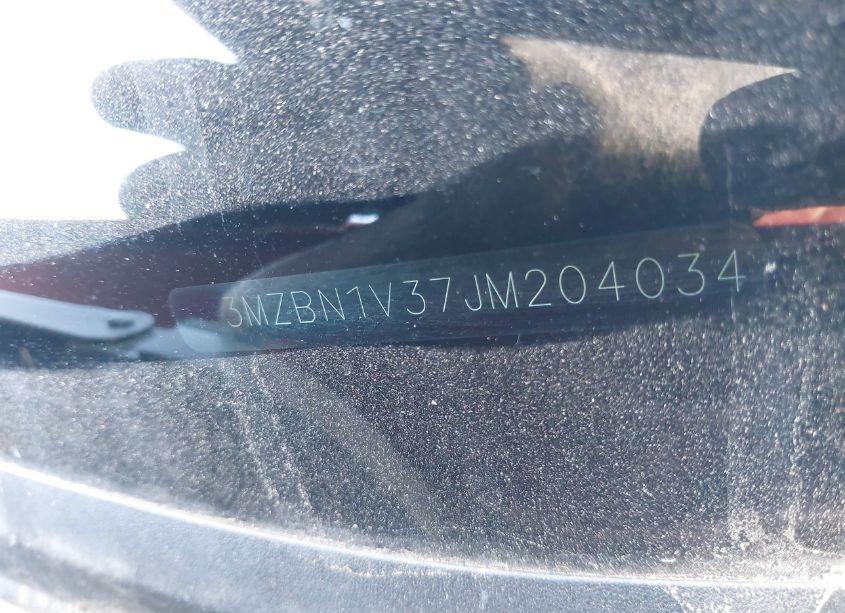 Photo 9 of 2018 Mazda Mazda3 TOURING (VIN 3MZBN1V37JM204034)