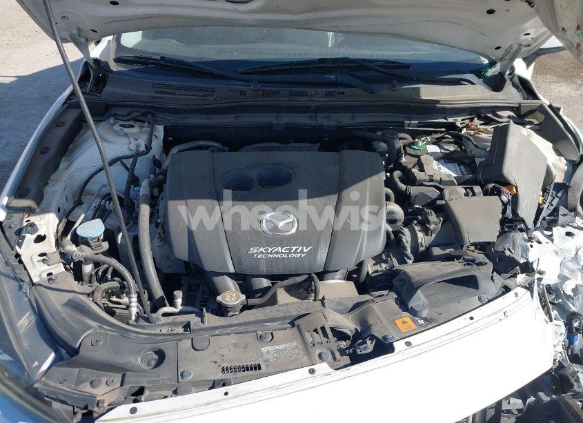 Photo 10 of 2018 Mazda Mazda3 TOURING (VIN 3MZBN1V37JM271894)