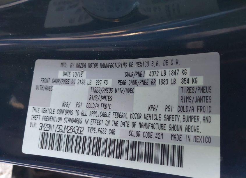 Photo 9 of 2018 Mazda Mazda3 TOURING (VIN 3MZBN1V39JM264302)