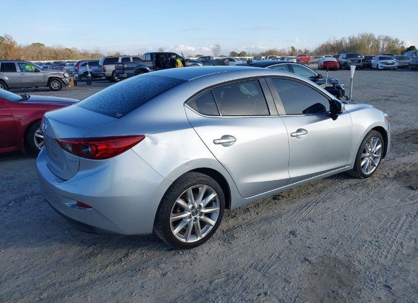 Photo 4 of 2017 Mazda Mazda3 TOURING (VIN 3MZBN1V70HM116021)