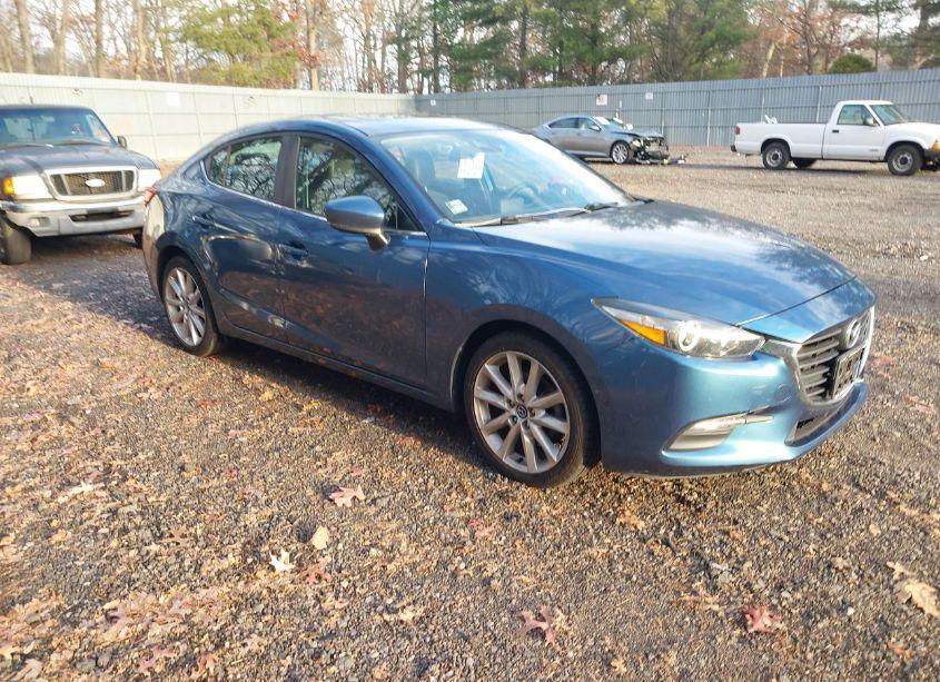 2017 Mazda Mazda3 TOURING (VIN 3MZBN1V72HM146914) main photo