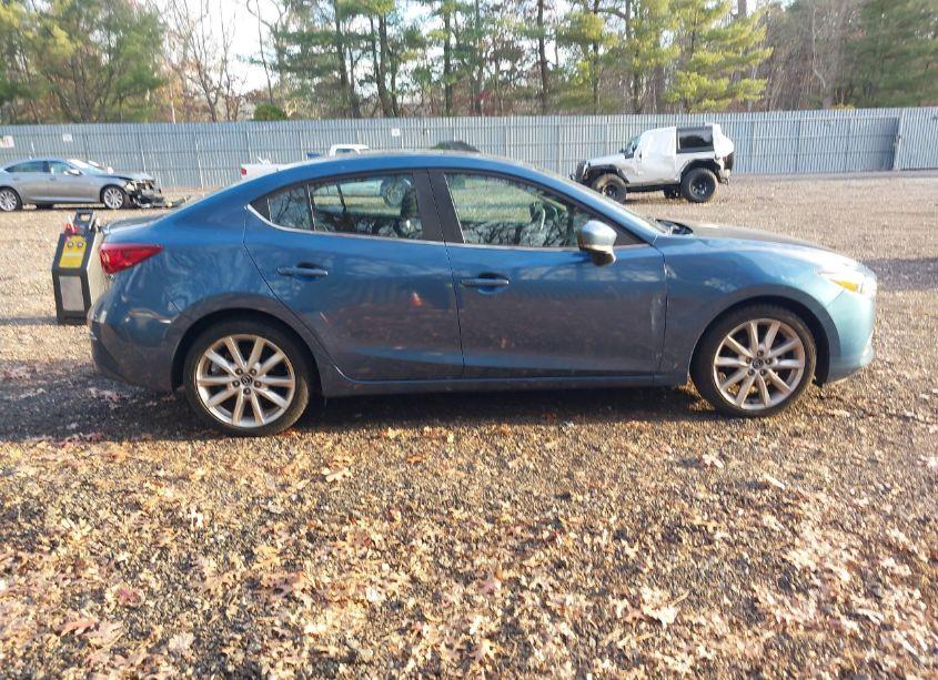 Photo 13 of 2017 Mazda Mazda3 TOURING (VIN 3MZBN1V72HM146914)